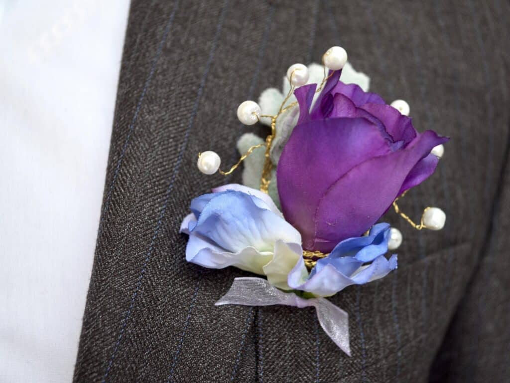 Buttonhole featuring Pantone Purple 2018