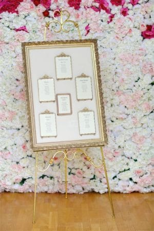 Gold toned free-standing easel - Table Plans and Easels