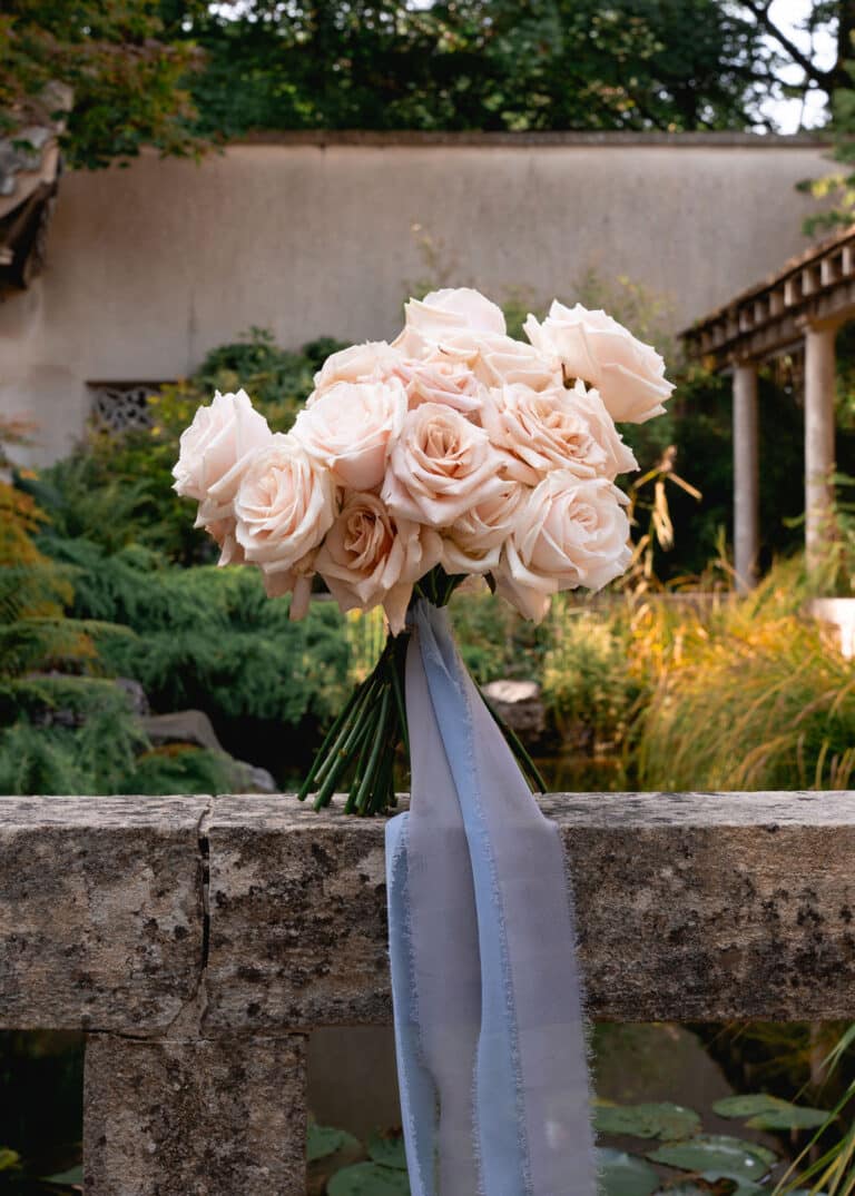 Roses are one of the 8 popular wedding flowers to add to your bouquet and floral arrangements